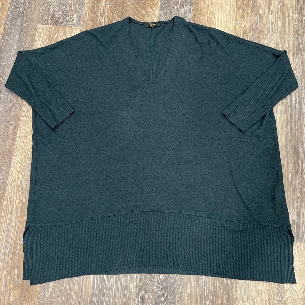 KLD, oversized V-neck sweater. Size S